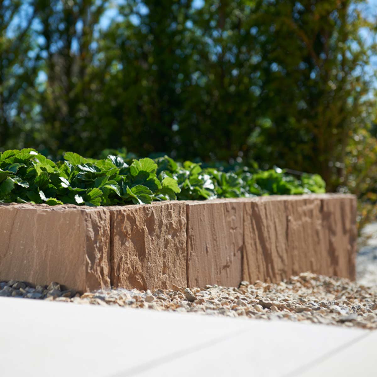 Merano Sandstein Stelen Struktura