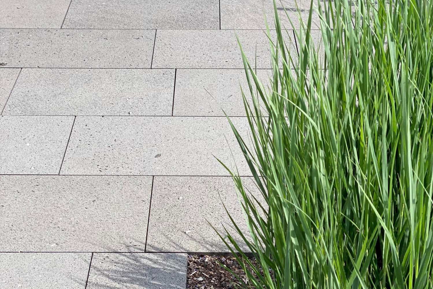 LOUV Terrassenplatten