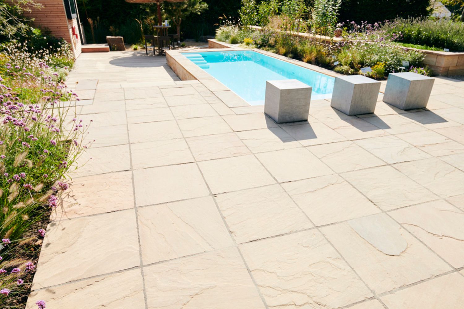 Struktura handbekantet Terrassenplatten