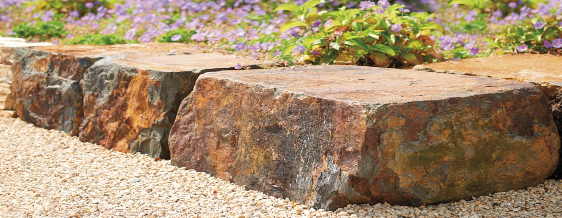 Steingärten gestalten: Naturstein-Ideen für natürliche Gartenanlagen Steingärten gestalten: Naturstein-Ideen für natürliche Gartenanlagen