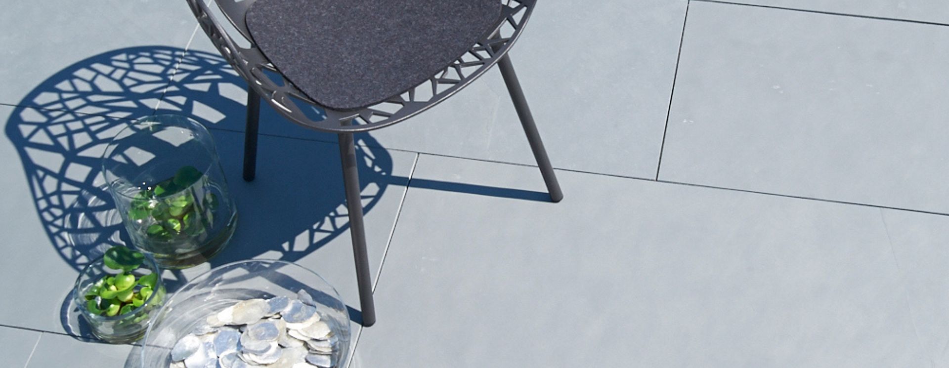 Terrassenplatten in Grau