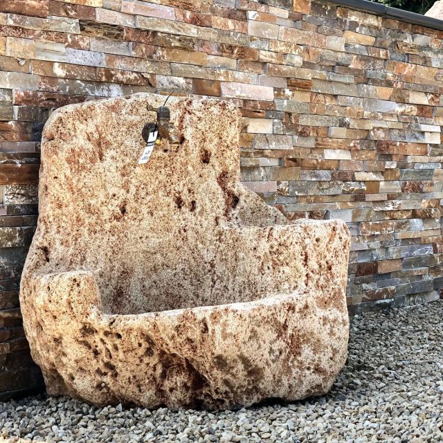 Apulia Antikbrunnen Fontana